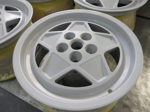 FERRARI 328 pict-4-粉体塗装