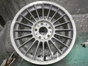 ALPINA pict-2-塗装剥離(表)1