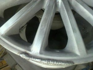 WP AUDI pict-3-カケ溶接修理