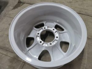 4WD用ｱﾙﾐｻﾋﾞ修理 pict-3-粉体塗装(02)