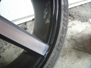 LEXANI R-SIX 24インチ 修理 before02