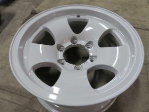 4WD用ｱﾙﾐｻﾋﾞ修理 pict-3-粉体塗装(01)