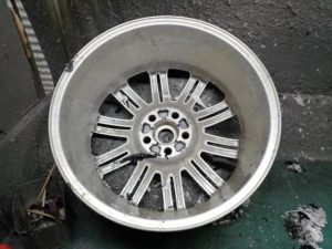 ﾗﾝﾄﾞﾛｰﾊﾞｰ純正ﾘﾒｲｸ pict-2-塗装全剥離2(裏)