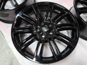 ﾗﾝﾄﾞﾛｰﾊﾞｰ純正ﾘﾒｲｸ pict-4-after(ﾋﾟｱﾉﾌﾞﾗｯｸ仕上)