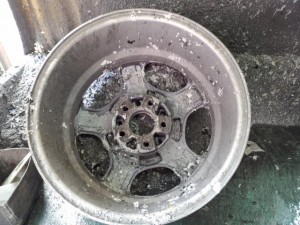 ﾍﾞﾝﾂ純正16ｲﾝﾁ ﾚｽﾄｱ pict-2-全剥離02