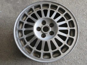 ﾗﾝﾁｱﾃﾞﾙﾀ純正16ｲﾝﾁﾚｽﾄｱpict-1-before