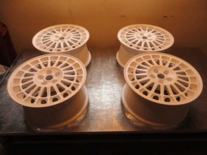 ランチアデルタ純正リメイク pict-5-ホイールコート焼付施工