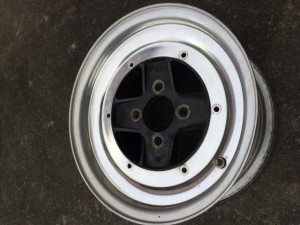 ﾃｰﾊﾟｰ加工ﾌﾞｯｼｭ挿入1-before