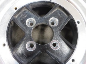 ﾃｰﾊﾟｰ加工ﾌﾞｯｼｭ挿入2-after01