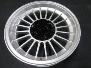 alpina ﾚｽﾄｱ6-after01(ｼﾙﾊﾞｰ仕上→ﾎｲｰﾙｺｰﾄ施工)