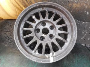 audi quattroレストア2-全剥離01