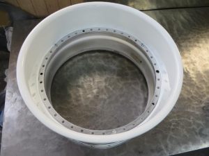 CLUB LINEA ﾘﾑ修理 4-after(白塗装→ｸﾘﾔｰ仕上)