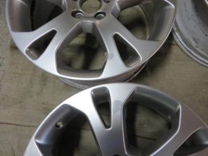 VOLVO GENUINE WHEEL RESTORER 1-pict-before02