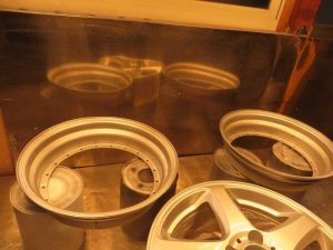 LAMBORGHINI RIM EXCHANGE ﾘﾑｼﾙﾊﾞｰ塗装